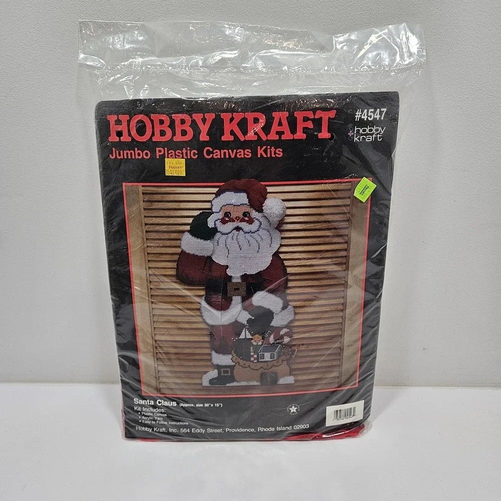 Hobby Kraft Plastic Canvas Needlepoint Kit 4547 Santa Christmas Door Decor NEW